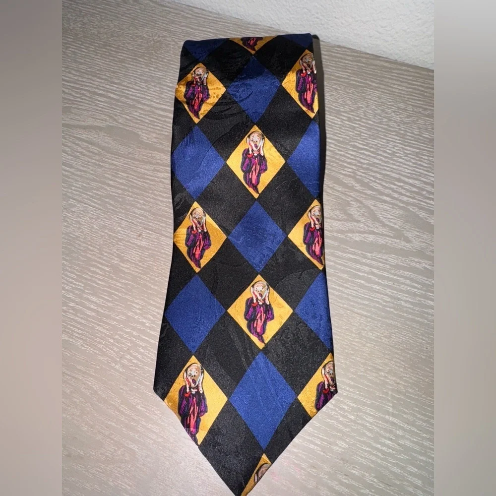 RM Style Ralph Marlin The Scream Diamond Pattern 100% Silk Novelty Necktie